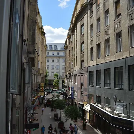 Apartamento Myspace Downtown Big Budapest